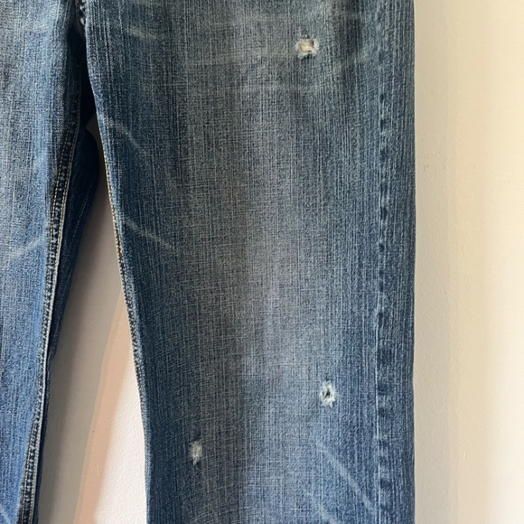 Semi-light washed blue slightly distressed jeans - Picture 6 of 7